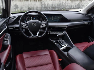 Седан Changan Eado Plus 2023 года, 1550000 рублей, Краснодар