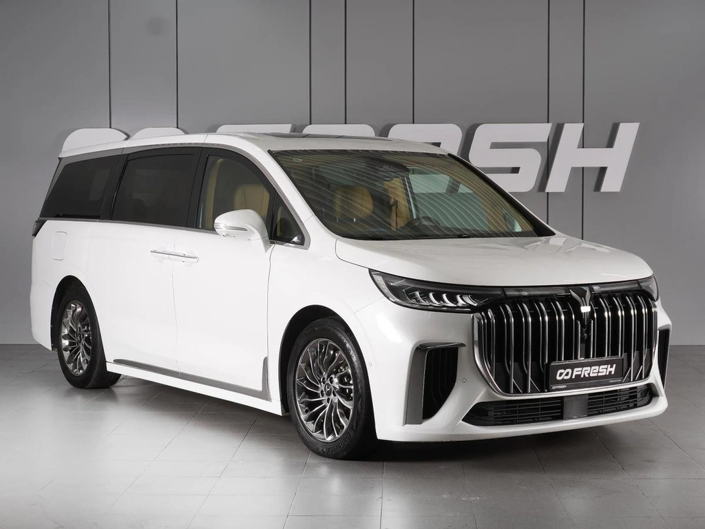 Минивэн Voyah Dream 2023 года, 4469000 рублей, Минеральные Воды