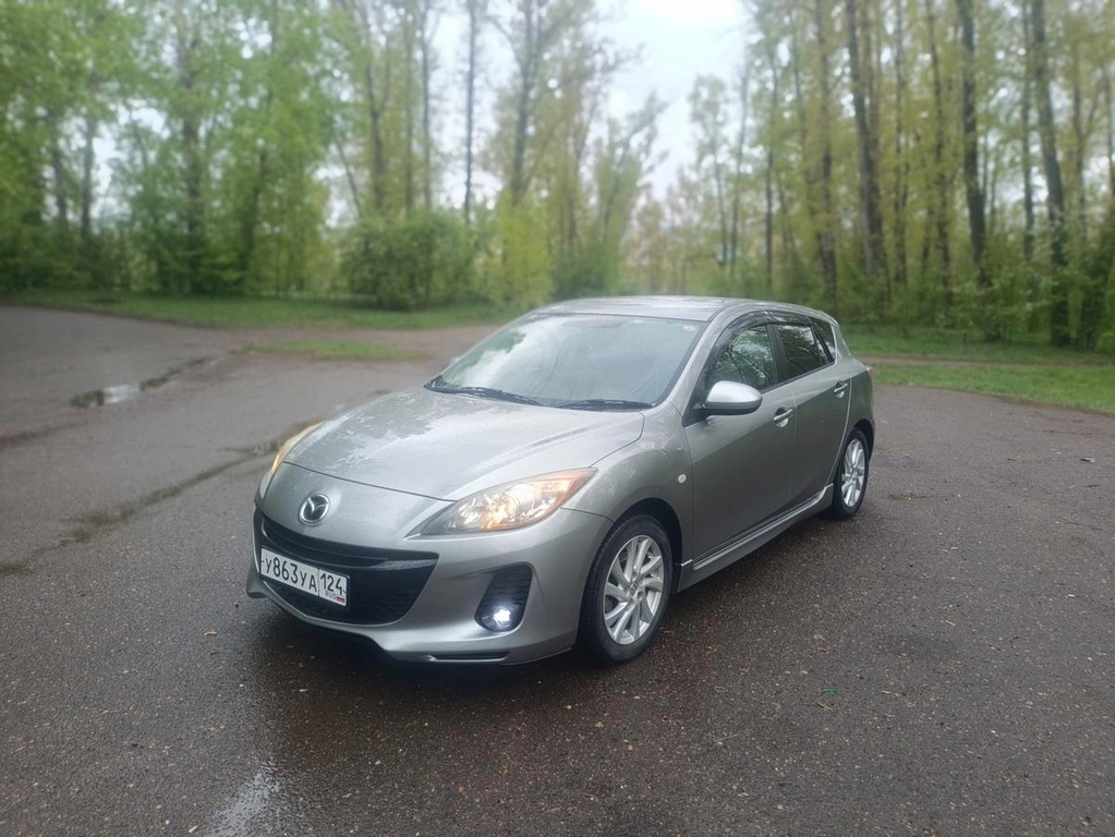 Хетчбэк Mazda Axela 2011 года, 800000 рублей, Красноярск