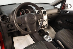 Хетчбэк Opel Corsa 2008 года, 429000 рублей, Челябинск