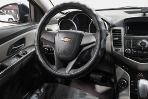Седан Chevrolet Cruze 2010 года, 699000 рублей, Новокузнецк