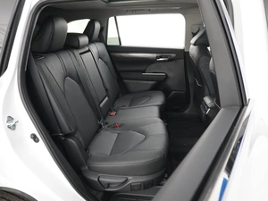 Внедорожник Toyota Highlander 2026 года, 5558888 рублей, Москва