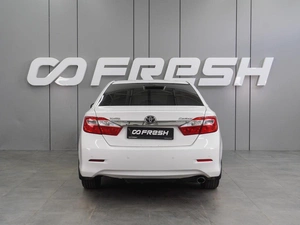 Седан Toyota Camry 2013 года, 1464000 рублей, Воронеж