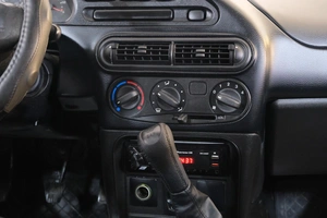 Внедорожник Chevrolet Niva 2013 года, 589000 рублей, Омск