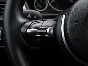 Седан BMW 3 серия 2017 года, 2750000 рублей, Краснодар