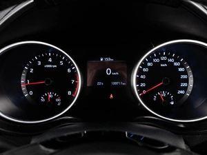 Хетчбэк Kia Ceed 2019 года, 1349040 рублей, Тюмень