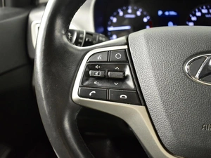 Седан Hyundai Solaris 2019 года, 1399900 рублей, Казань