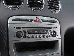 Универсал Peugeot 308 2010 года, 720000 рублей, Ростов-на-Дону