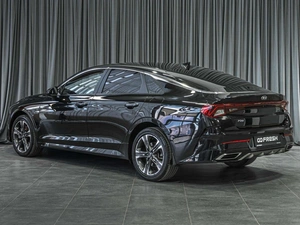 Седан Kia K5 2020 года, 2425000 рублей, Тюмень