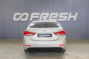 Седан Hyundai Elantra 2015 года, 899000 рублей, Ульяновск