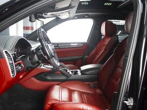 Внедорожник Porsche Cayenne 2019 года, 7799000 рублей, Омск