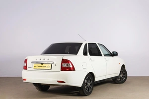 Седан ВАЗ (LADA) Priora 2017 года, 599000 рублей, Новосибирск