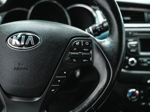 Хетчбэк Kia Ceed 2016 года, 1289000 рублей, Красноярск