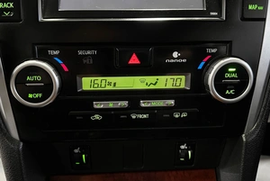 Седан Toyota Camry 2014 года, 1567000 рублей, Красноярск