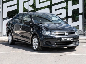 Седан Volkswagen Polo 2013 года, 925000 рублей, Волгоград