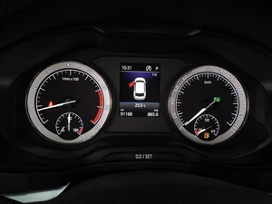 Внедорожник Skoda Karoq 2020 года, 2399000 рублей, Воронеж