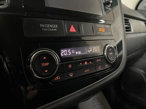 Внедорожник Mitsubishi Outlander 2012 года, 1387000 рублей, Солонцы