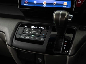 Минивэн Honda Stepwgn 2019 года, 1998055 рублей, Москва