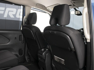Минивэн Nissan Serena 2018 года, 1930000 рублей, Омск