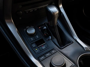 Внедорожник Lexus NX 2016 года, 2799000 рублей, Краснодар