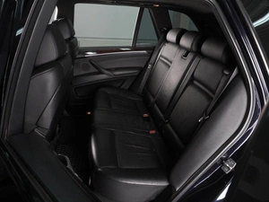 Внедорожник BMW X5 2011 года, 1849000 рублей, Красный Пахарь