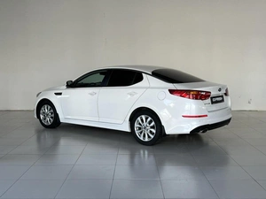 Седан Kia Optima 2015 года, 1600000 рублей, Кострома
