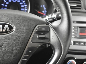 Седан Kia Rio 2015 года, 875200 рублей, Казань