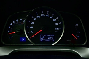 Внедорожник Toyota RAV4 2015 года, 2100000 рублей, Красноярск