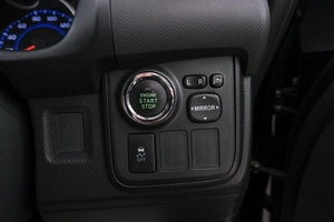 Минивэн Toyota Wish 2012 года, 1249000 рублей, Красноярск
