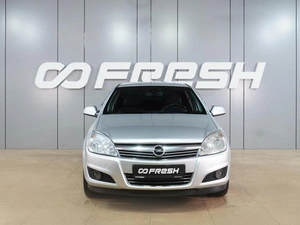Седан Opel Astra 2011 года, 589000 рублей, Воронеж