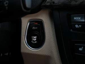 Седан BMW 3 серия 2013 года, 2033000 рублей, Волгоград