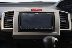 Минивэн Honda Freed 2011 года, 1289000 рублей, Омск