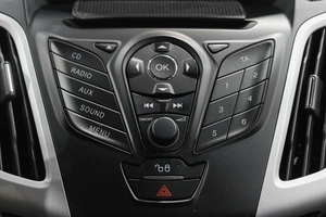 Хетчбэк Ford Focus 2013 года, 899000 рублей, Новокузнецк