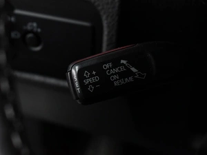 Внедорожник Volkswagen Touareg 2012 года, 1965000 рублей, Воронеж