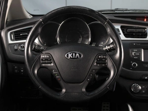 Хетчбэк Kia Ceed 2013 года, 1110000 рублей, Омск