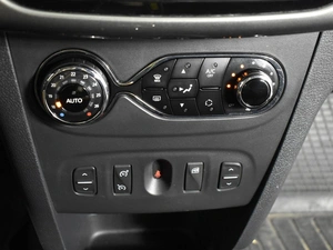 Хетчбэк Renault Sandero Stepway 2016 года, 715500 рублей, Казань