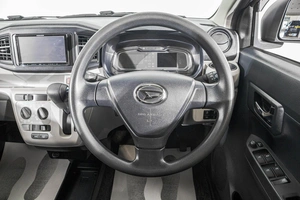 Хетчбэк Daihatsu Mira e:S 2017 года, 759000 рублей, Барнаул