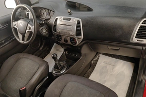 Хетчбэк Hyundai i20 2010 года, 559000 рублей, Челябинск