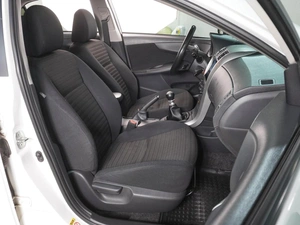 Седан Toyota Corolla 2011 года, 1239000 рублей, Воронеж