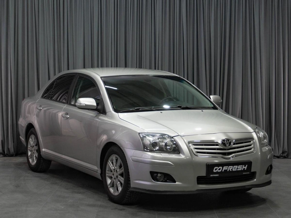 Седан Toyota Avensis 2007 года, 637000 рублей, Тюмень