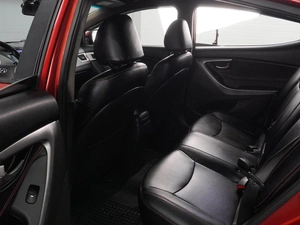 Седан Hyundai Elantra 2011 года, 879000 рублей, Воронеж