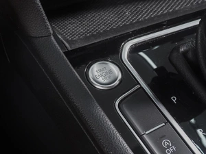 Седан Volkswagen Passat 2019 года, 2269000 рублей, Ростов-на-Дону
