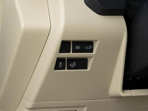 Внедорожник Toyota Land Cruiser 2025 года, 15350050 рублей, Москва