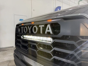 Внедорожник Toyota Sequoia 2025 года, 15000000 рублей, Новоивановское