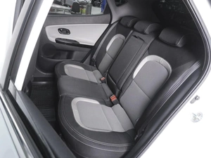 Хетчбэк Kia Ceed 2018 года, 1550000 рублей, Ростов-на-Дону