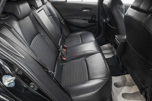 Универсал Toyota Corolla 2019 года, 1799000 рублей, Барнаул