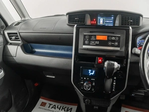 Минивэн Toyota Roomy 2018 года, 1025000 рублей, Красноярск