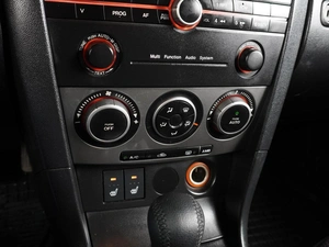 Хетчбэк Mazda 3 2006 года, 639000 рублей, Воронеж