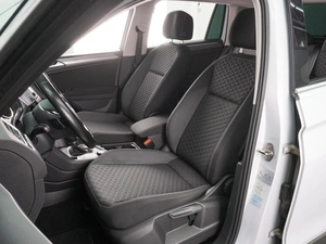 Внедорожник Volkswagen Tiguan 2018 года, 2399000 рублей, Воронеж