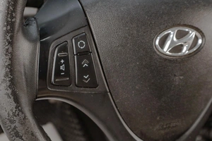 Хетчбэк Hyundai i30 2010 года, 849000 рублей, Челябинск